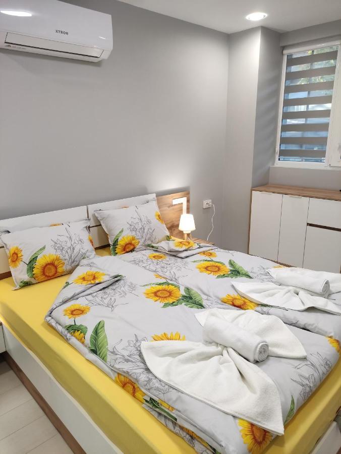 Uptown Funk Apartment Русе Екстериор снимка