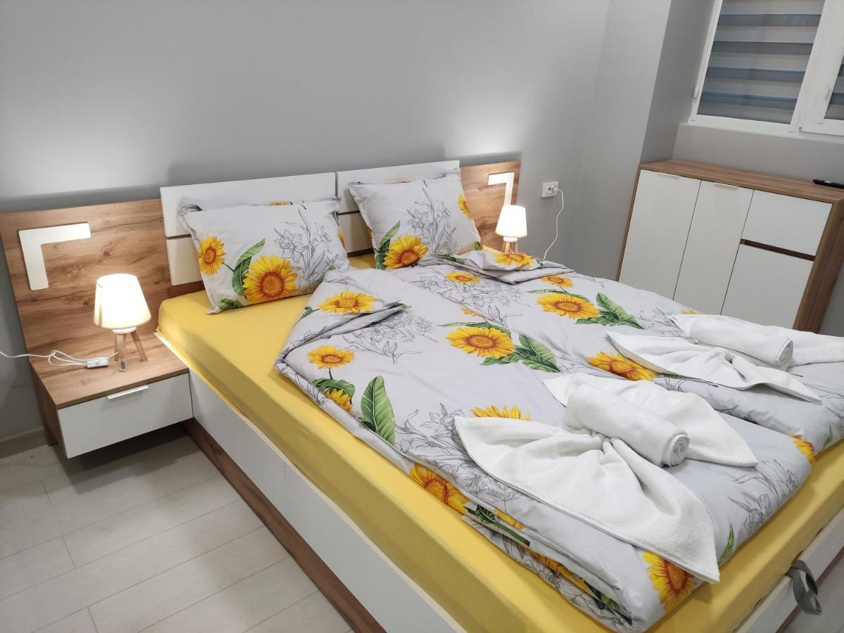 Uptown Funk Apartment Русе Екстериор снимка