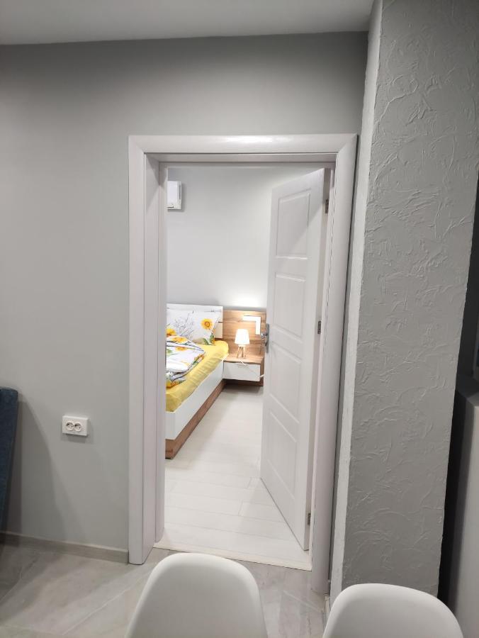 Uptown Funk Apartment Русе Екстериор снимка